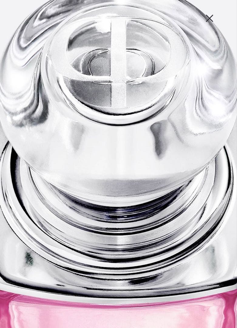 Dior Addict ロージーグロウ オードゥ パルファン 30ml