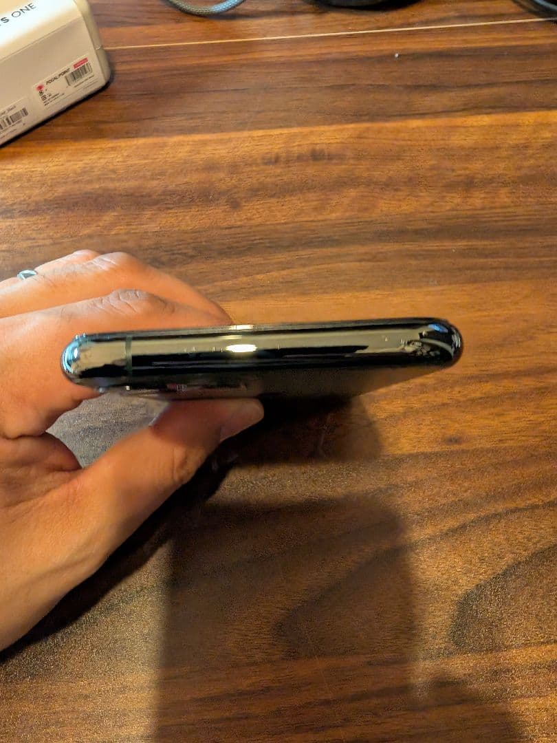 ジャンク　Apple iPhone 11 Pro ミッドナイトグリーン本体