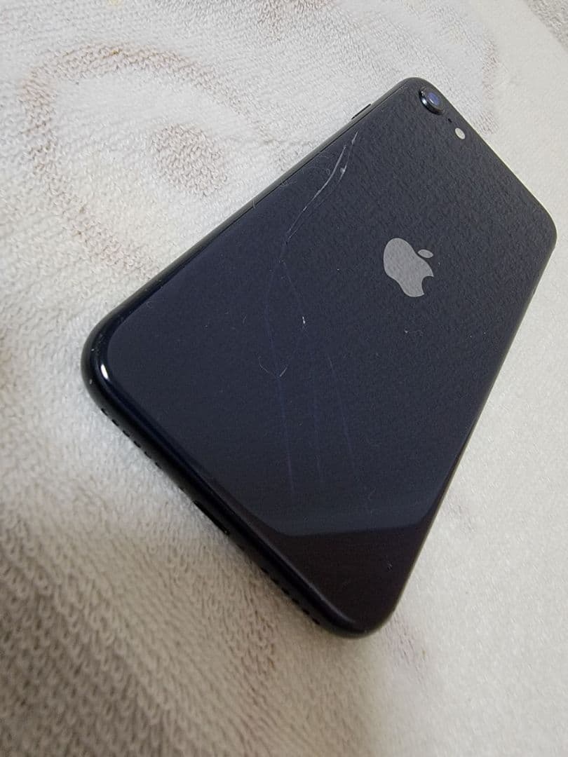 iPhone SE (第3世代) 64GB 国内版 SIMフリー