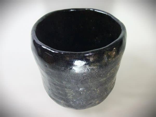 茶箱付き黒楽筒茶碗 荒神窯 永吉渓滋造 黒楽 茶道具 抹茶茶碗 共布 共箱