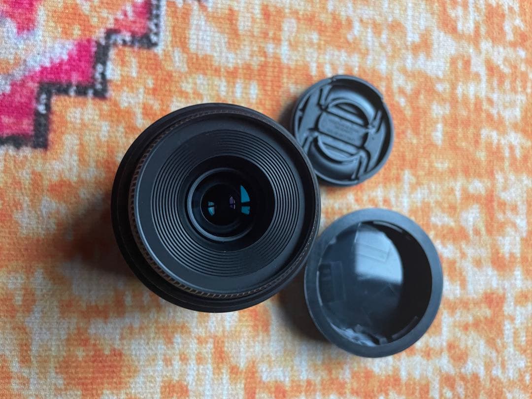 Canon マクロ EF-S 35mm 1:2.8 レンズ　LED内蔵 中古