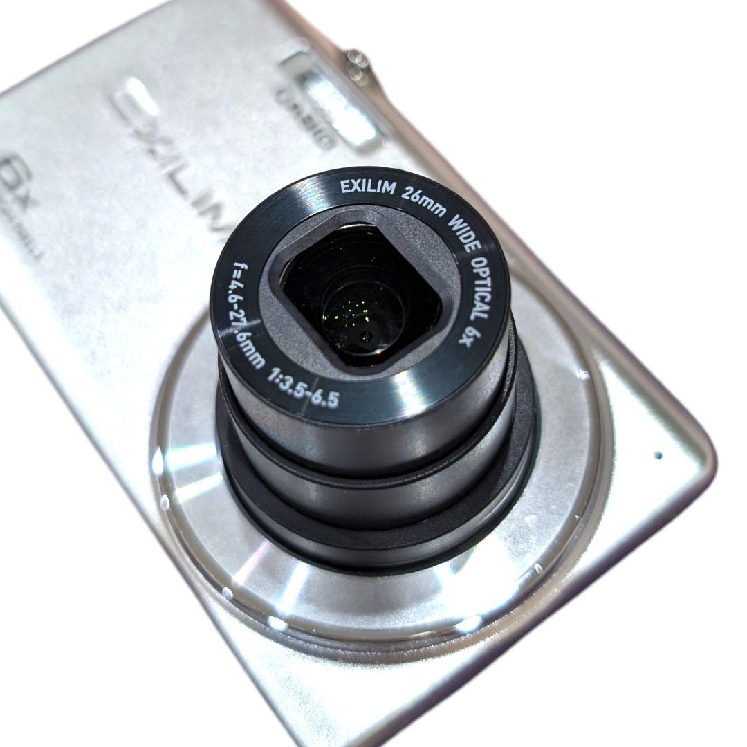 美品 動作確認済 CASIO EX-ZS27 デジカメ シルバー 充電器