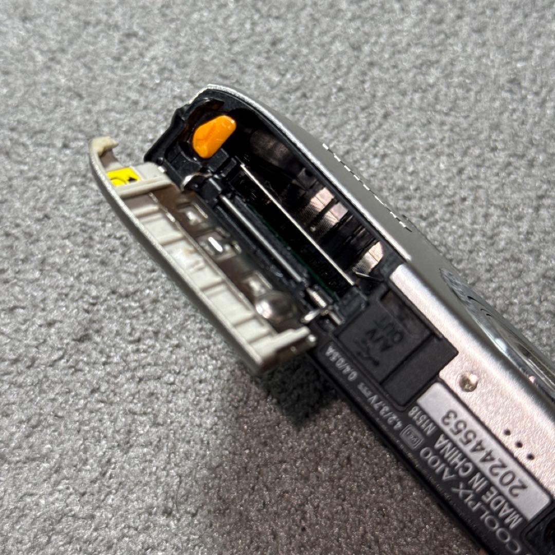 ☆動作OK Nikon coolpix A100 バッテリー&SDカード付き