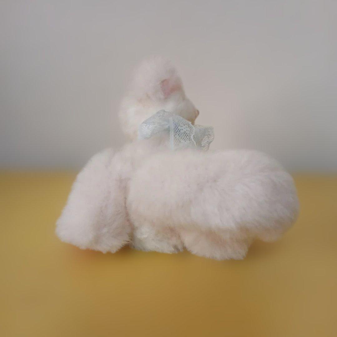 作家様　白ねこちやん　ぬいぐるみ