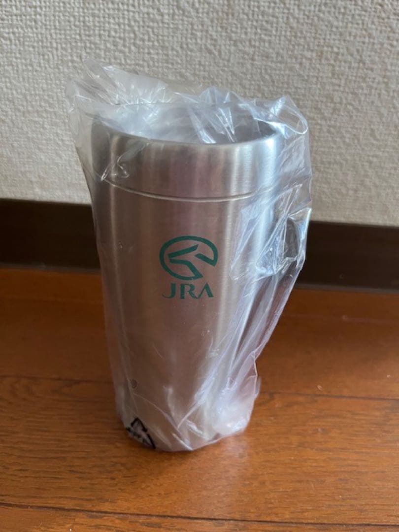 F*y様 JRAロゴ入りタンブラー　応募抽選限定品（インテリア小物として）