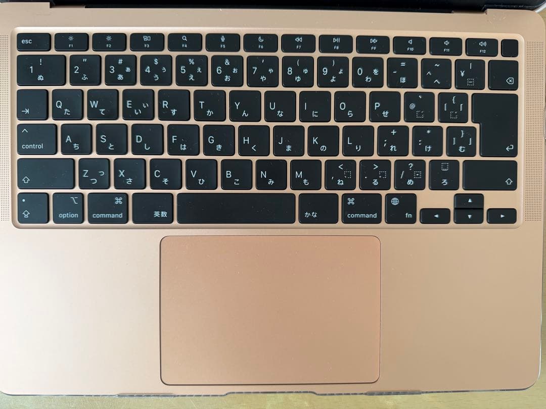 【SALE!実施中!】MacBook Air 256G! 充電器付!
