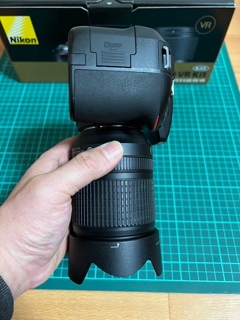 Nikon D5300 18-140 VR Kit オプション多数付属