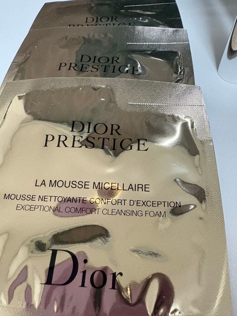 アイケア DIOR CAPTURE TOTALE HYALU SHOT 15ml