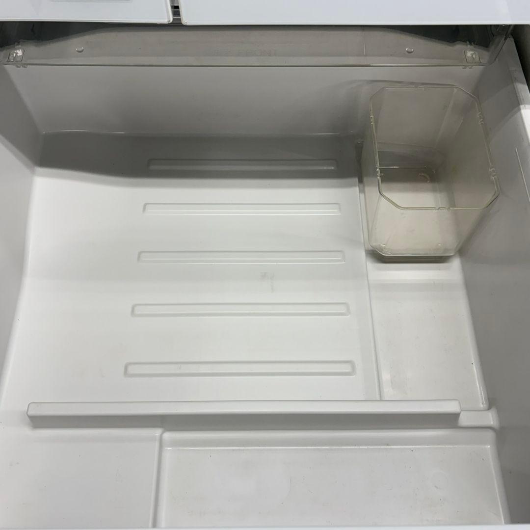 901なんでも入る500L強　大型冷蔵庫　6ドア　自動製氷観音開き　ガラストップ