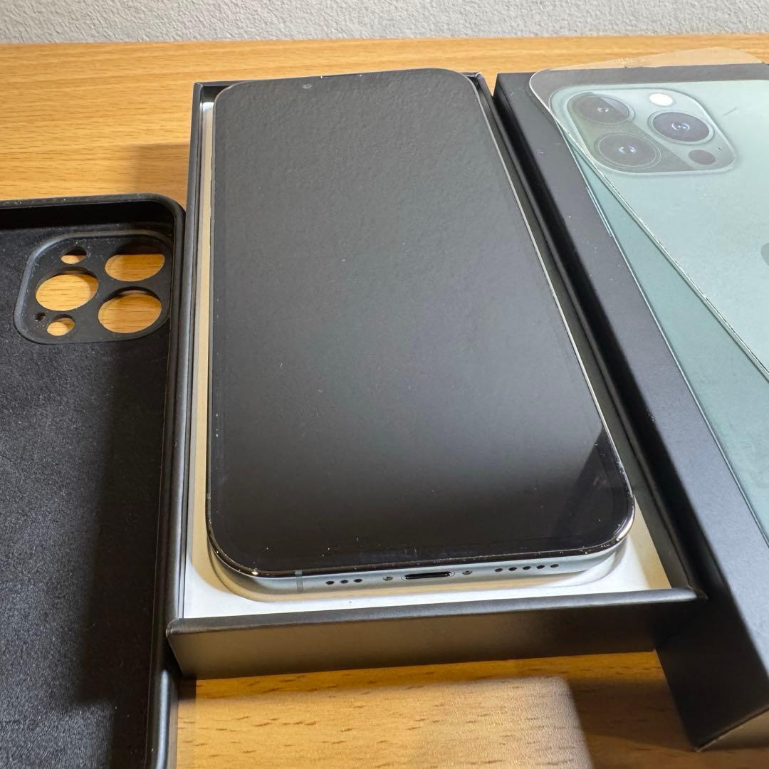 iPhone 13 Pro アルパイングリーン 128 GB SIMフリー