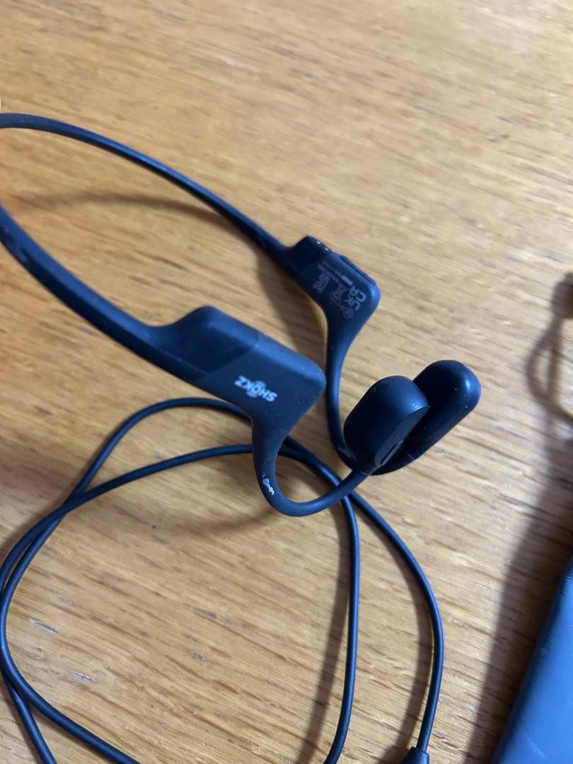 SHOKZ 骨伝導イヤホン 本体