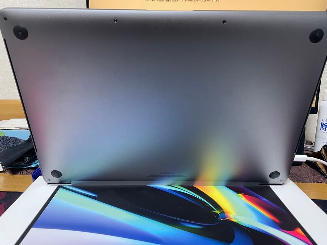 MacBook Pro 2019 16インチ 16gb 512gb