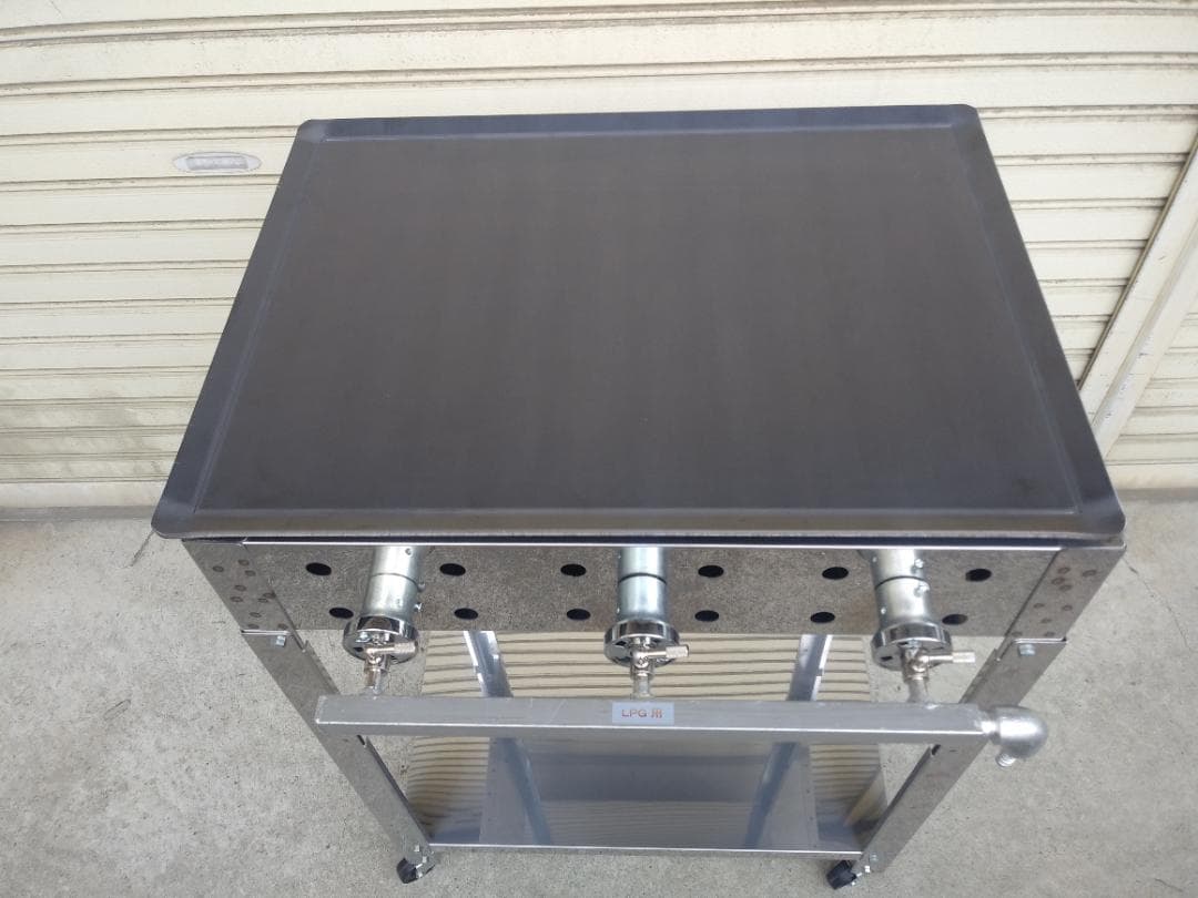 デモキッチンカー　移動試食デモ販売　専用台付　鉄板焼ガスグリラー　模擬店　道の駅