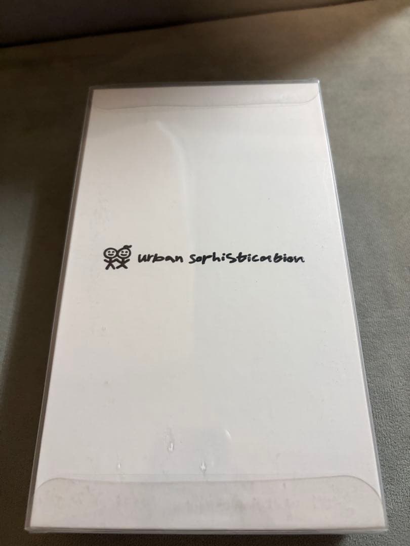 iPhoneアクセサリー urban sophistication Chrome iPhone17