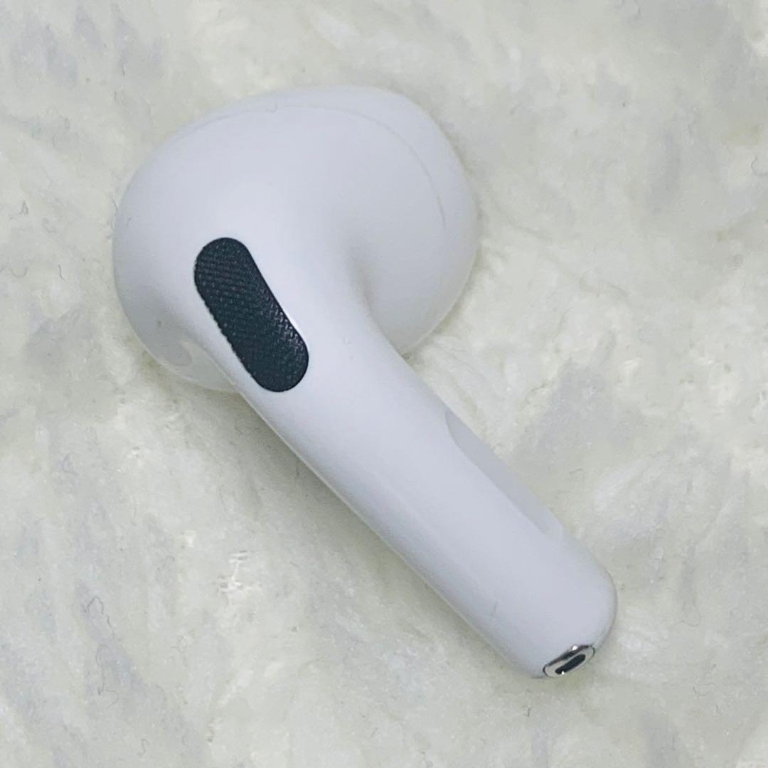 美品 AirPods 第4世代 ANCなし 右R 右耳　4
