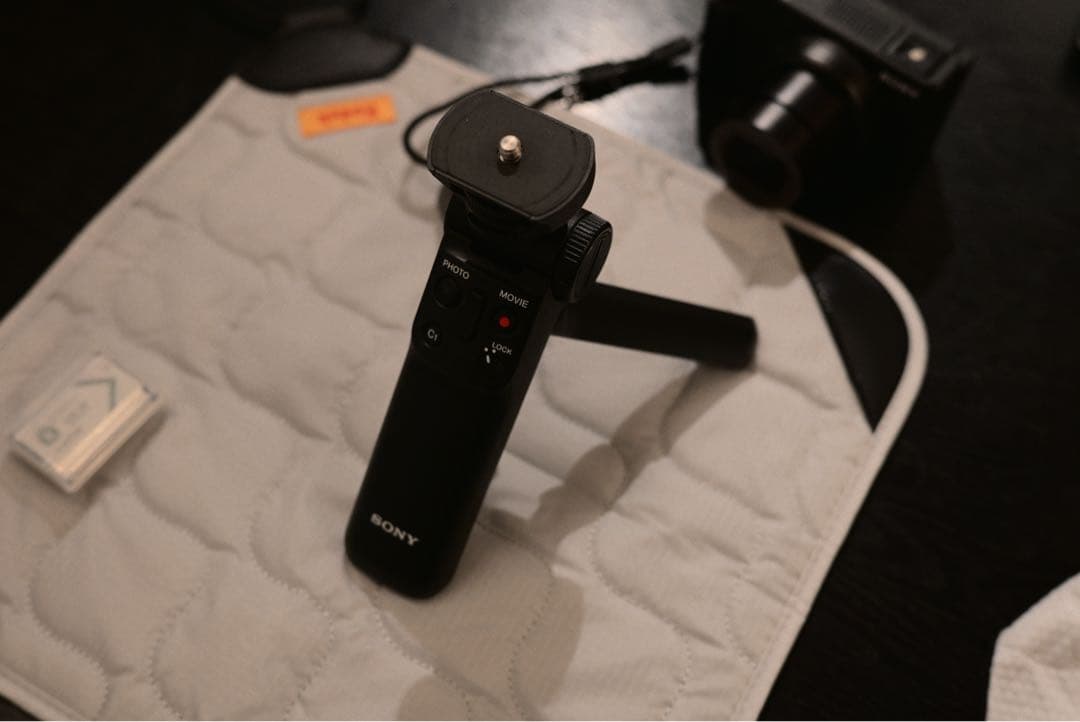 SONY ZV-1M2 VLOGCAM + 純正グリップ + 純正バッテリー2個