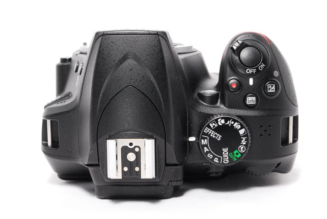 ◆ショット数1716回◆Nikon D3400◆WiFiで転送◆一眼レフカメラ◆