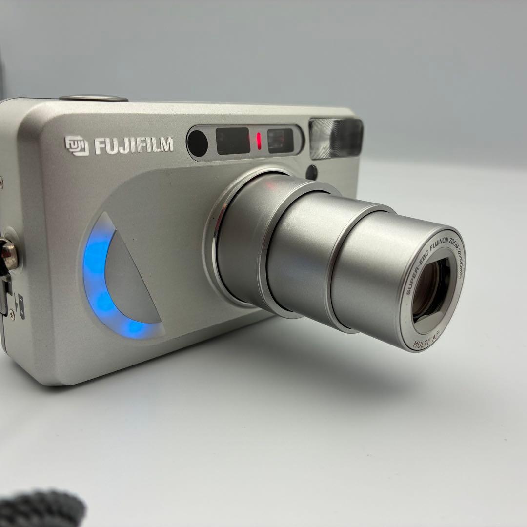 美品★完動品 FUJIFILM Silvi Fi フィルムカメラ 動作確認済