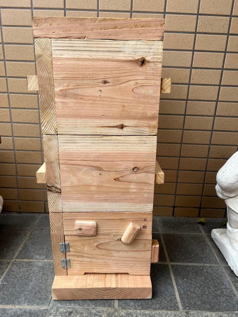 日本ミツバチ重箱式巣箱 継箱3段　　　Ｅ1