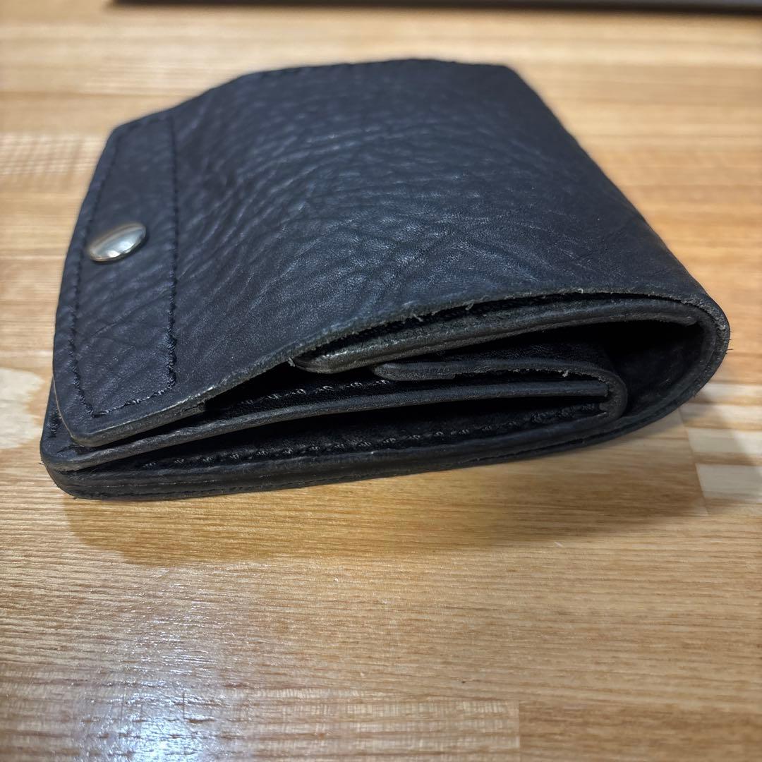 黒レザー折りたたみ財布　ハンドメイド　本革　ヌメ革　二つ折り