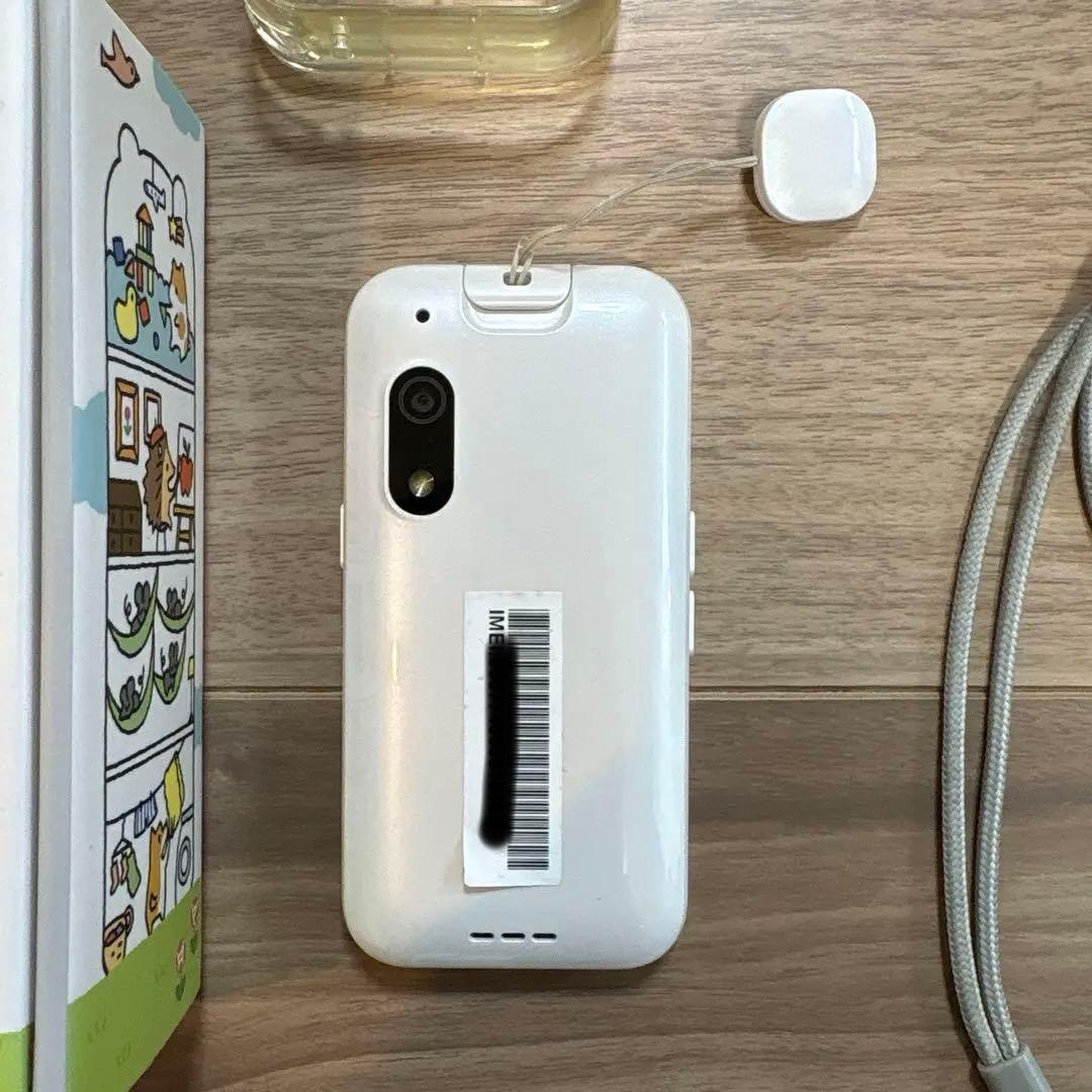 キッズフォン3 ソフトバンク　キッズホン　スマートフォン　デジタルsim