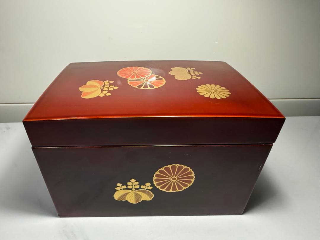蒔絵 茶道具揃い 茶箱セット 茶碗 振出 茶筅筒 棗 羽箒付