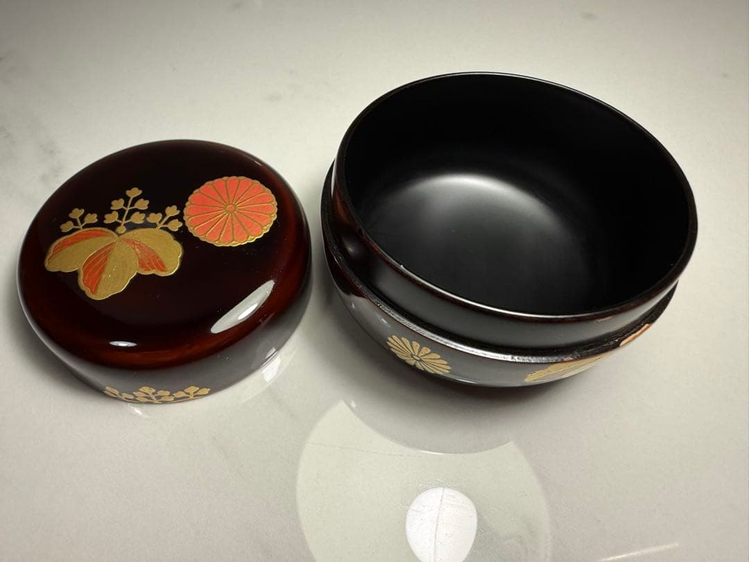 蒔絵 茶道具揃い 茶箱セット 茶碗 振出 茶筅筒 棗 羽箒付