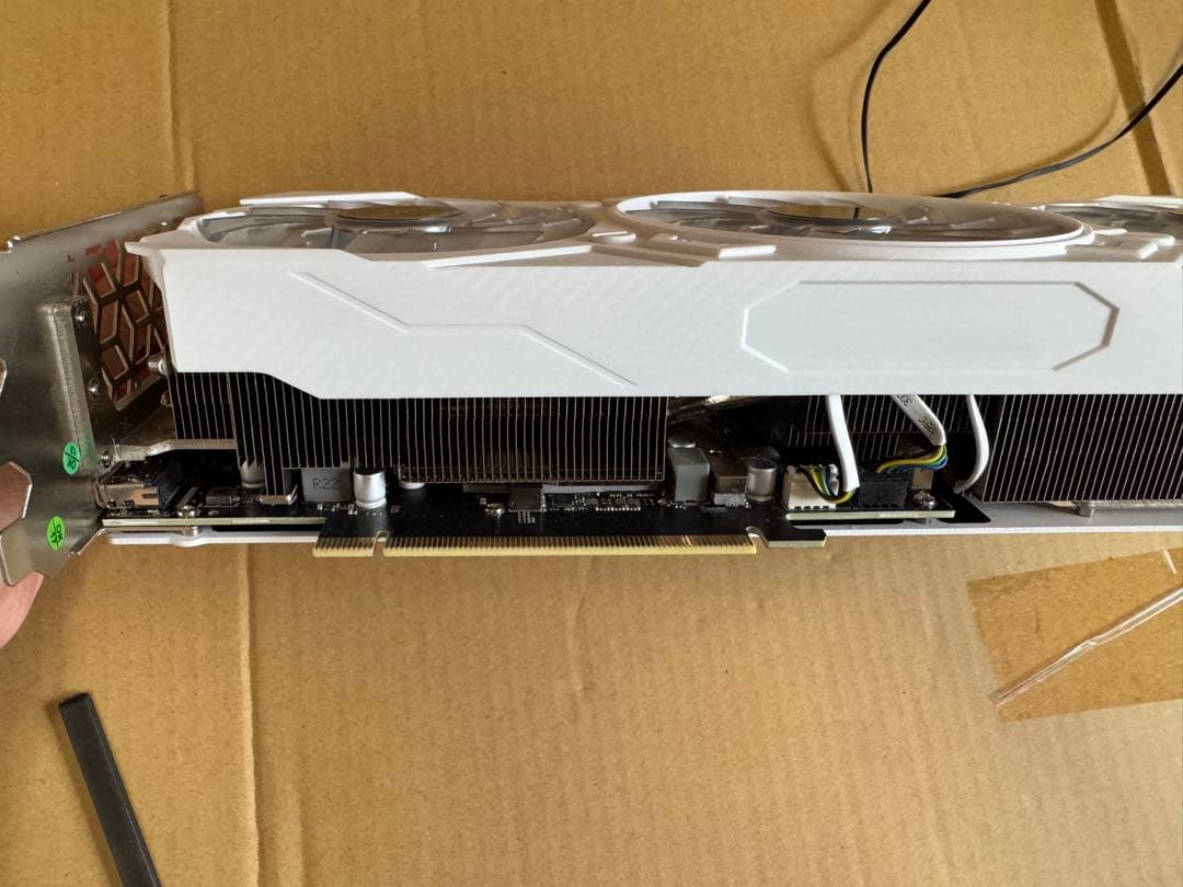 【ジャンク品】玄人志向 RTX4070Ti 12GBホワイト グラフィックボード