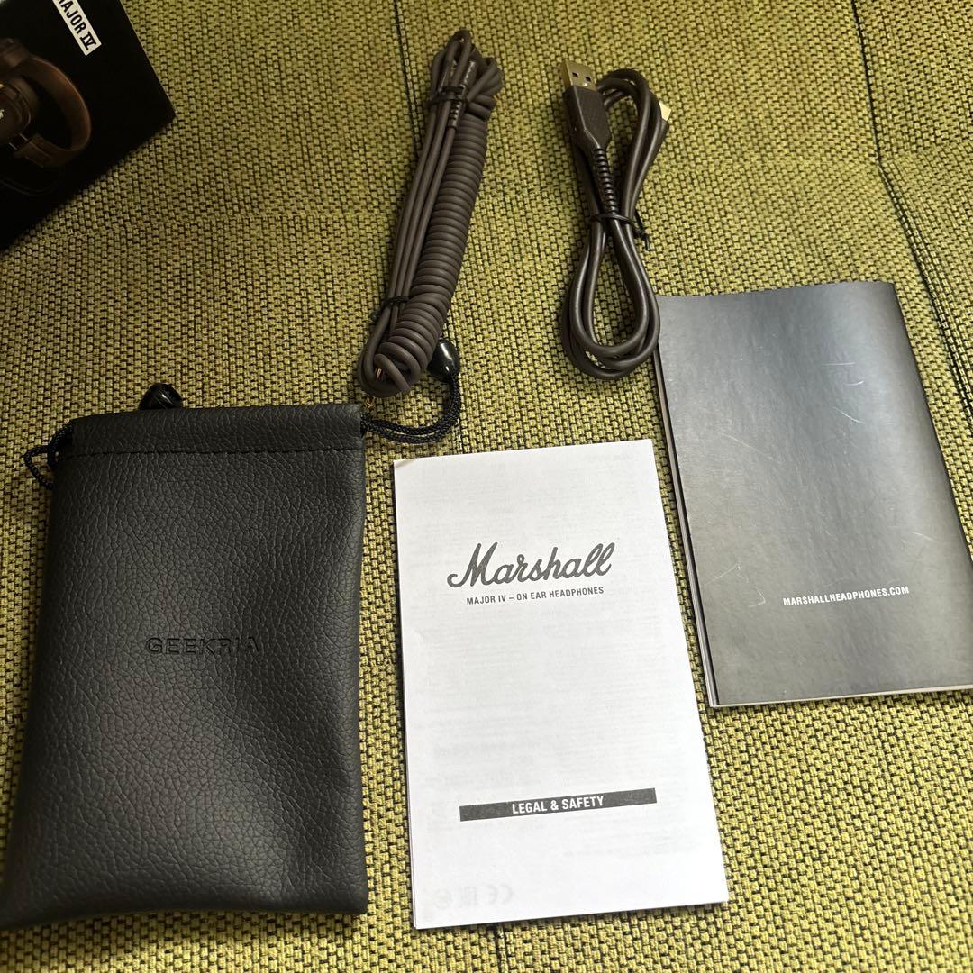 Marshall ヘッドホン　MAJOR Ⅳ ブラウン