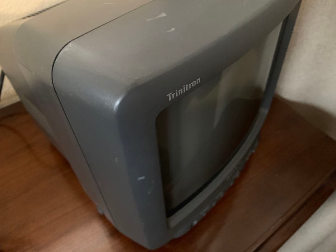 SONY Trinitron トリニトロン　ブラウン管テレビ　10型　1995年