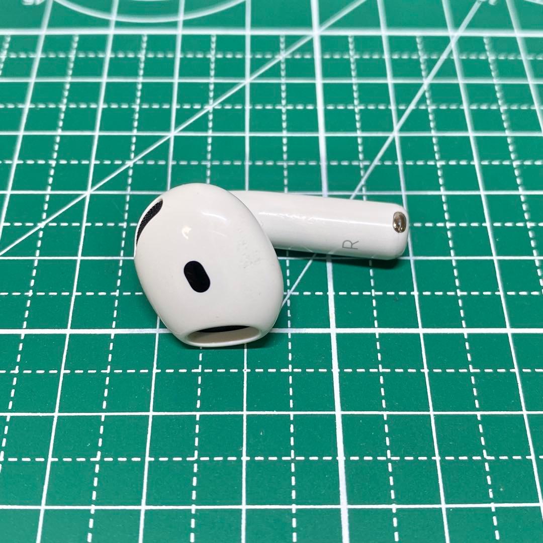AirPods 第4世代 エアポッズ第四世代右耳のみ(ANC無し)