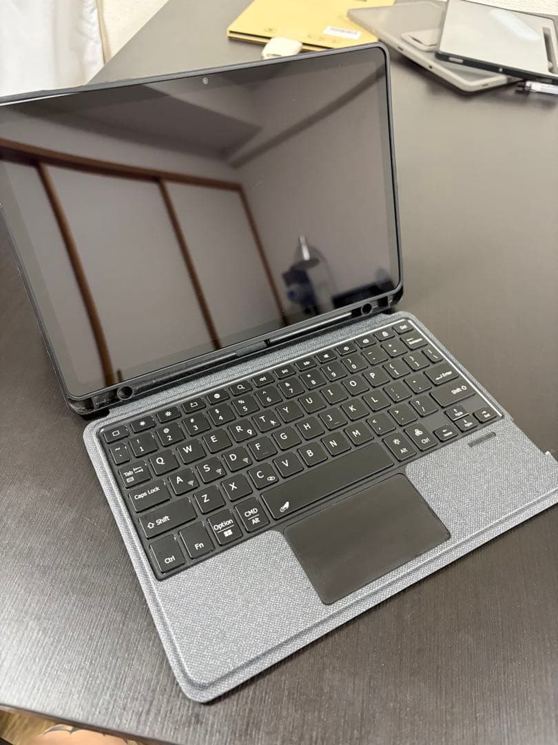 Galaxy Tab S9 FE 5G (セルラーモデル、海外版) 付属品多数