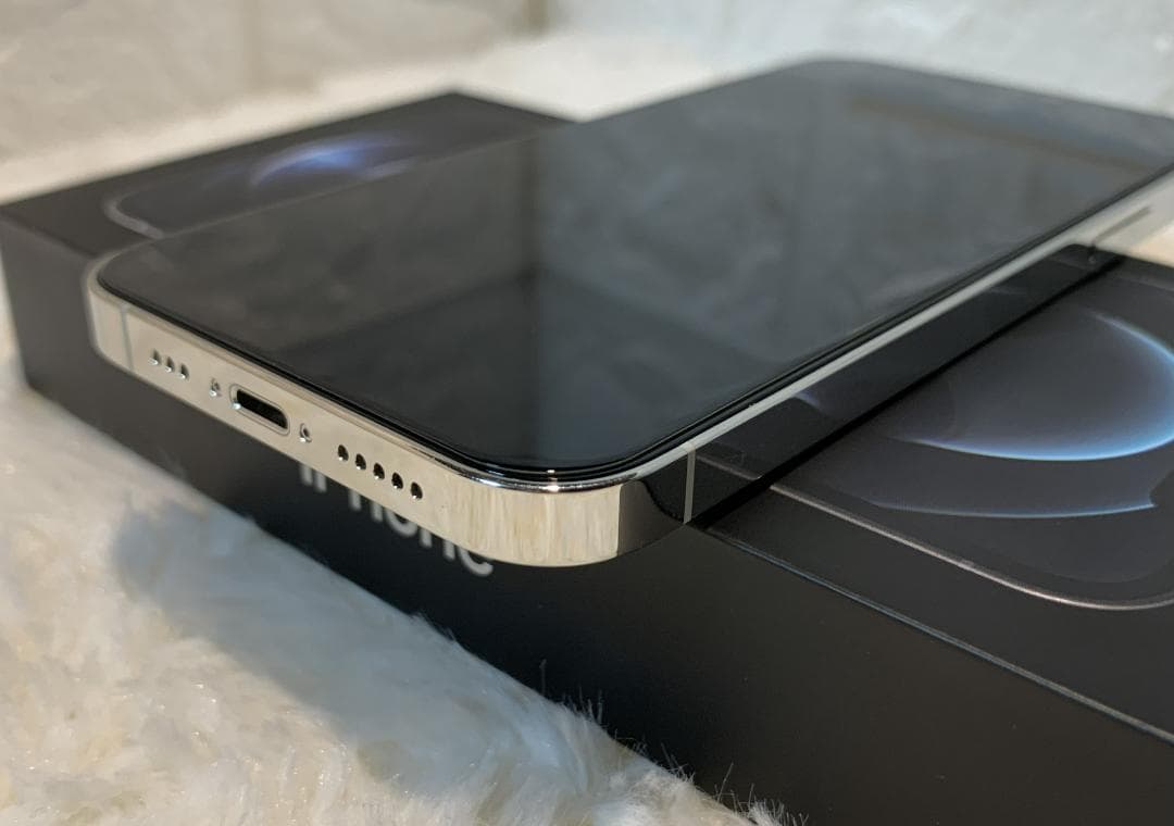 美品 iPhone 12 Pro 電池93% SIMフリー