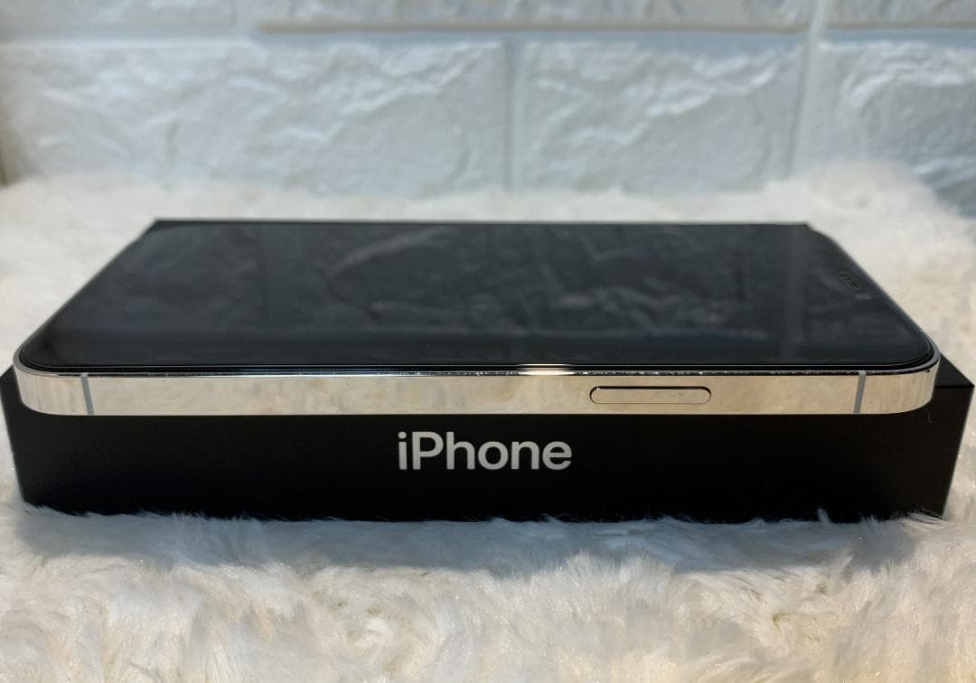美品 iPhone 12 Pro 電池93% SIMフリー