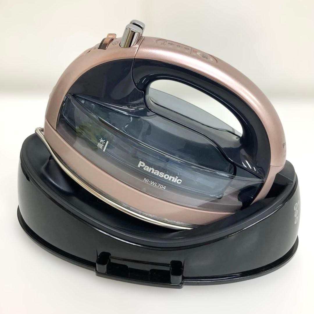 f354-29 PanasonicコードレススチームアイロンNI-WL704