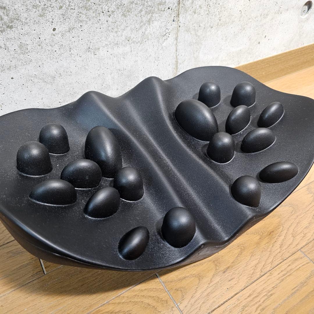3月16日まで‼美品 正規品 RAKUNA(ラクナ)肩甲骨はがしピロー