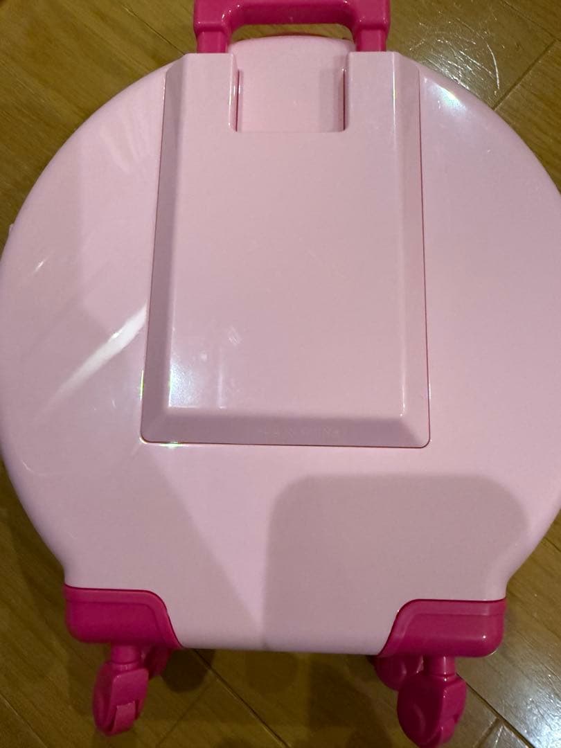 amuse ハローキティコラボ　ウォームセット