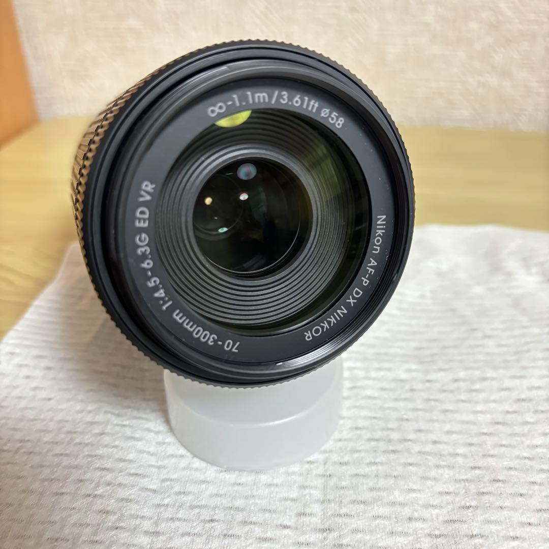 Nikon 70-300mm f/4.5-6.3G ED VR ズームレンズ