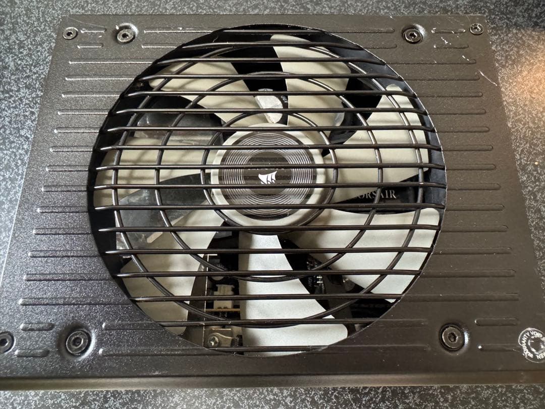 RM750x コルセア　電源　corsair