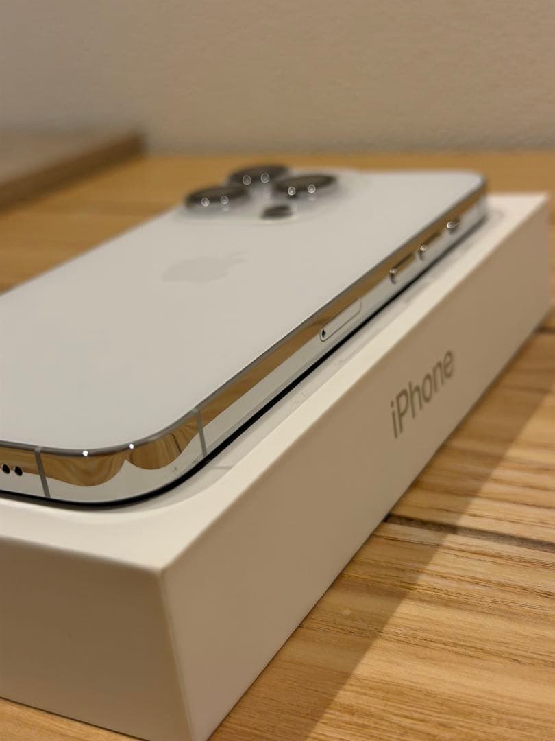 iPhone14pro 512gb SIMフリー シルバー