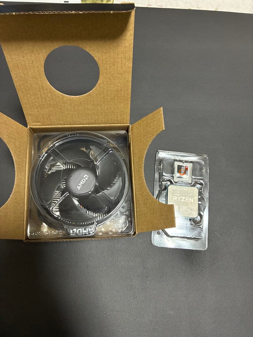 AMD Ryzen 5 5000シリーズ CPU