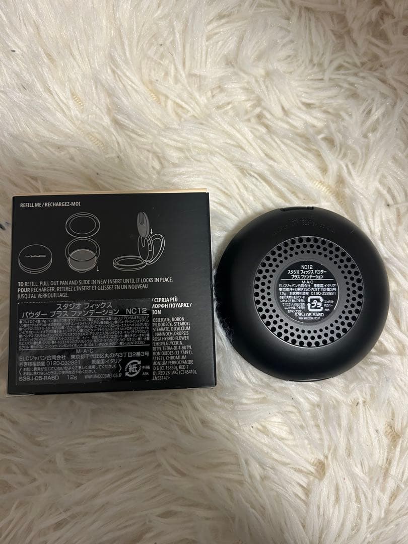 MAC スタジオフィックスパウダーファンデーション NC12