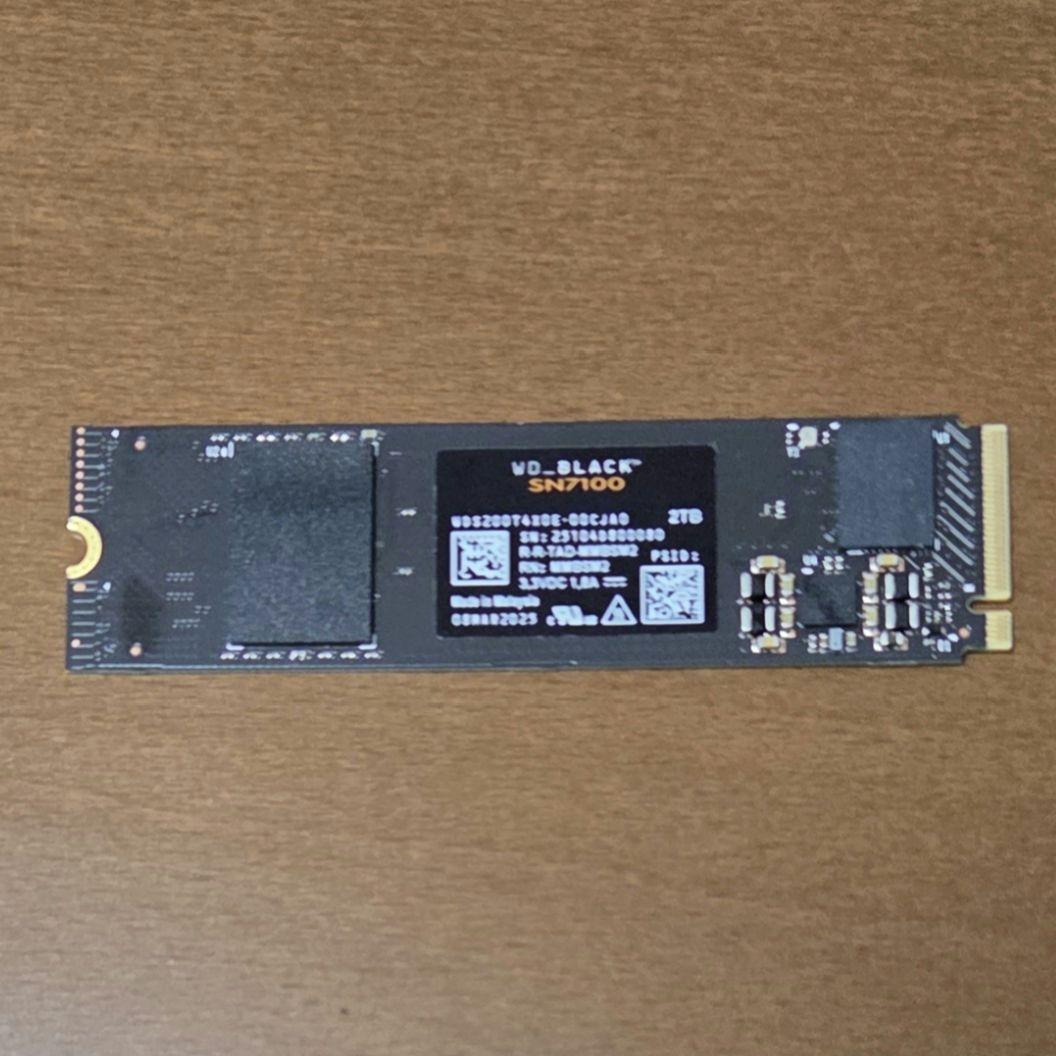 内蔵型SSD WD Black SN7100 2TB SSD