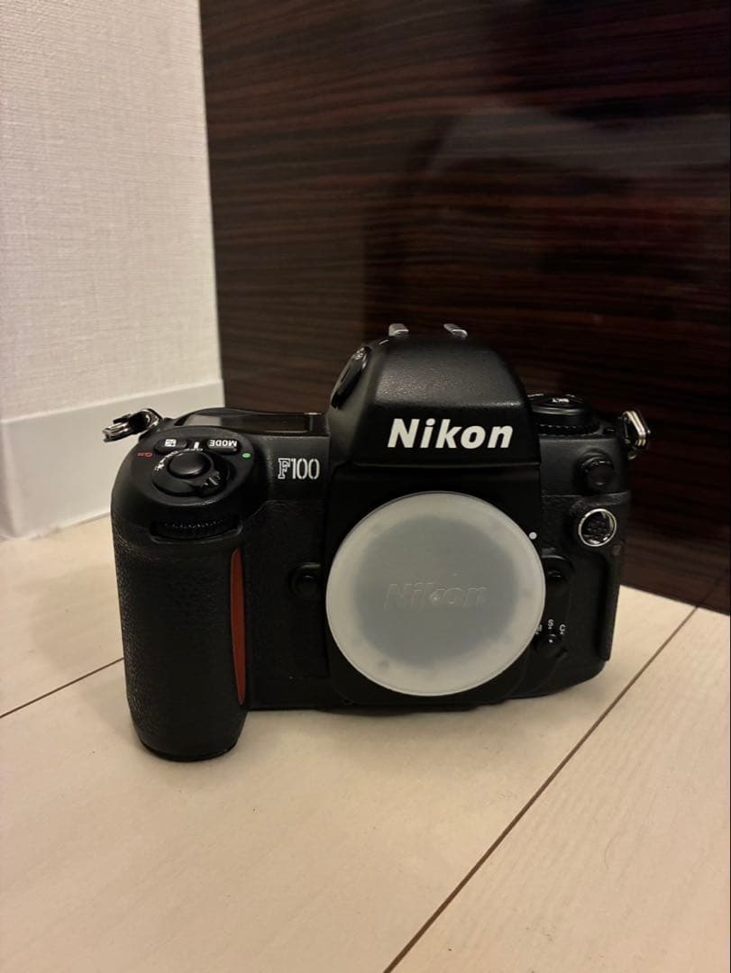 フィルムカメラ Nikon F100