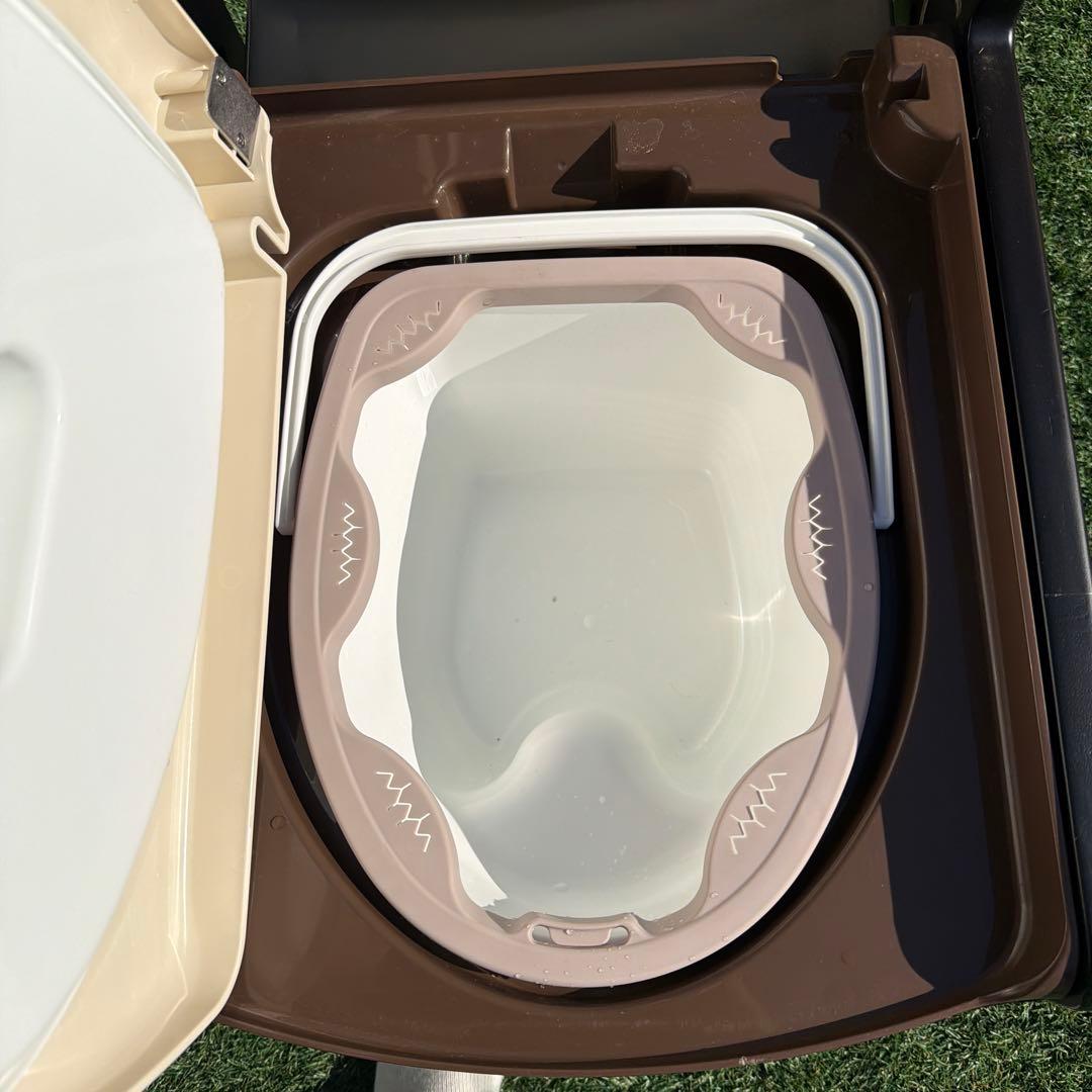 介護用椅子 ポータブルトイレ機能付き 2022年式