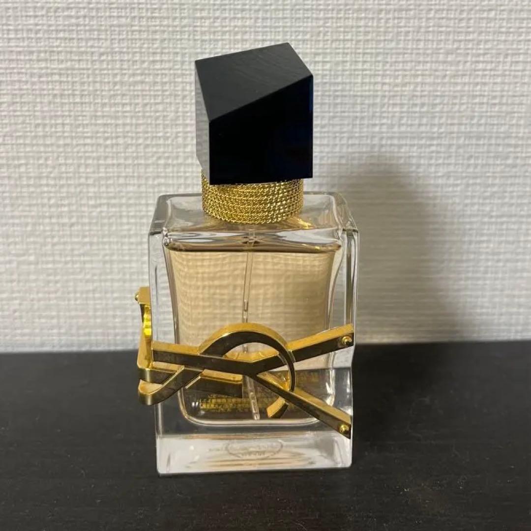 Yves Saint Laurentイブサンローランリブレオーデトワレ 30ml