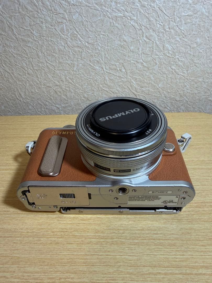 OLYMPUS E-PL8 ミラーレス一眼カメラ
