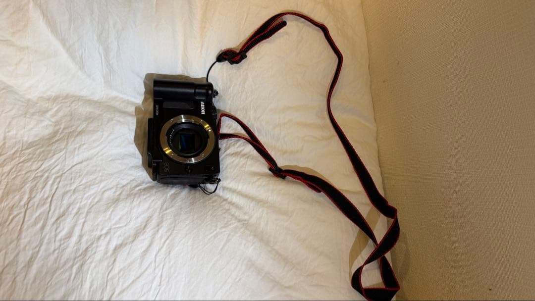 【動作品】Canon EOS M ボディ＋EF-M 18-55mm IS STM