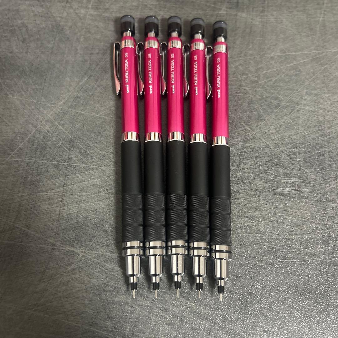 激レア　廃盤限定色クルトガローレットピンク5本セット