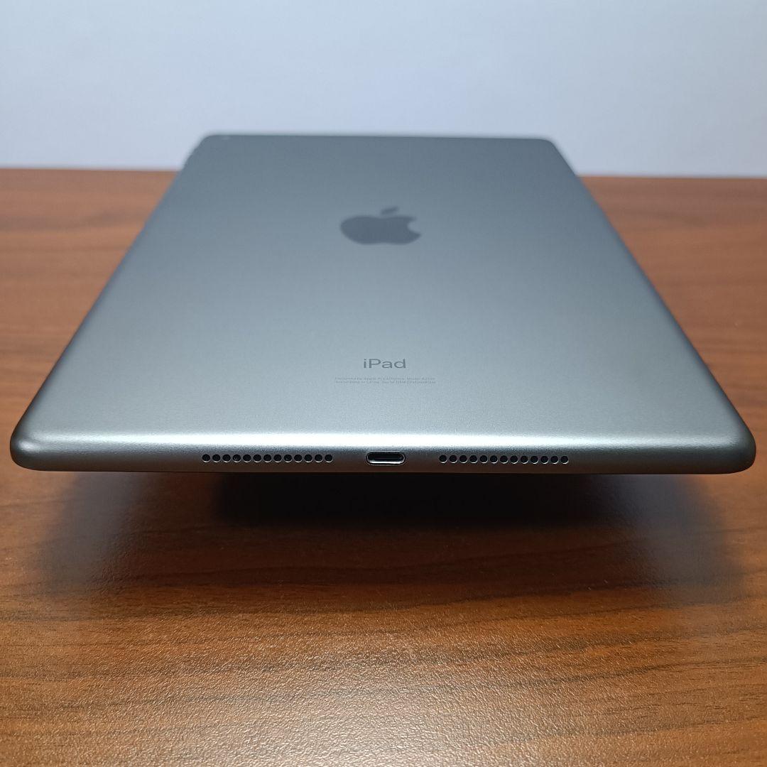 (美品) iPad 10.2 第7世代 WiFi 32GB キーボードカバー付き